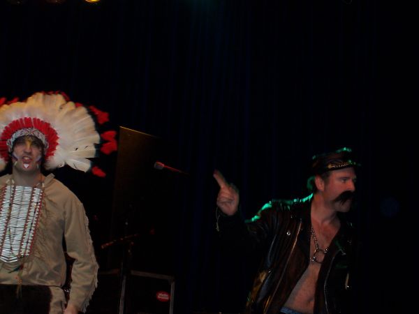 beatniks halloween 2006 003.jpg