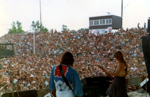 nance-rog_rockin.jpg